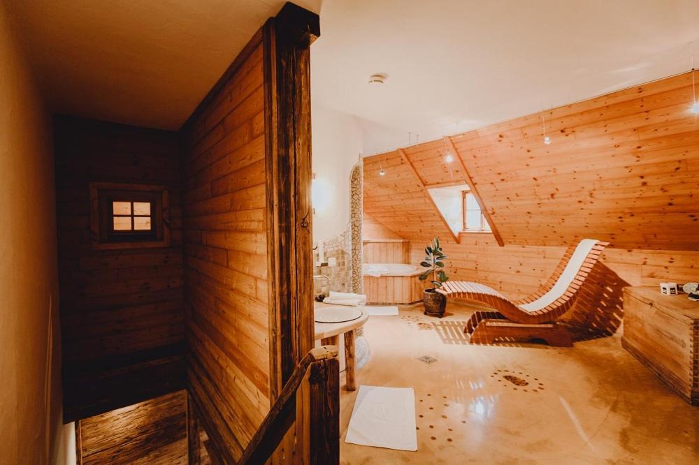 Roanwirt Otel Sankt Lorenzen im Murztal Dış mekan fotoğraf