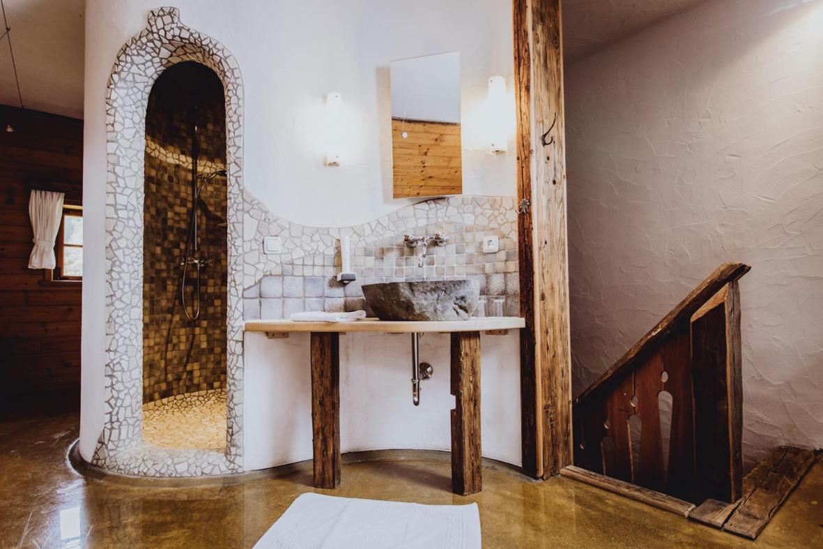 Roanwirt Otel Sankt Lorenzen im Murztal Dış mekan fotoğraf